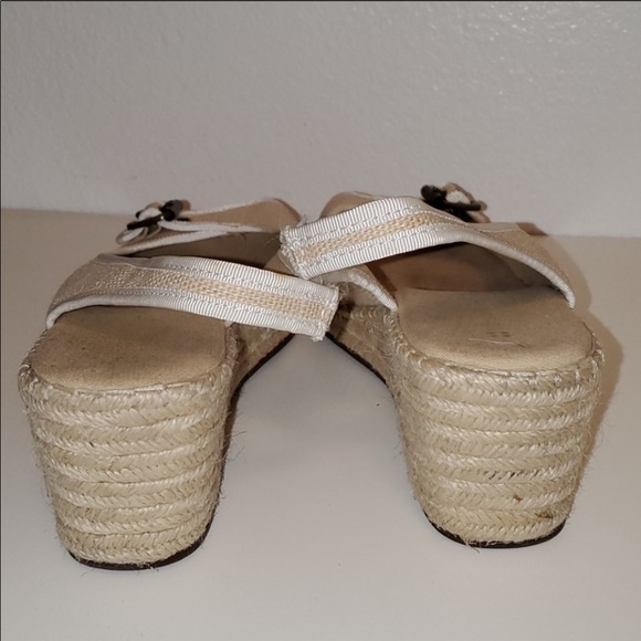Barely worn Naturalizer wedges - Picture 4 of 5